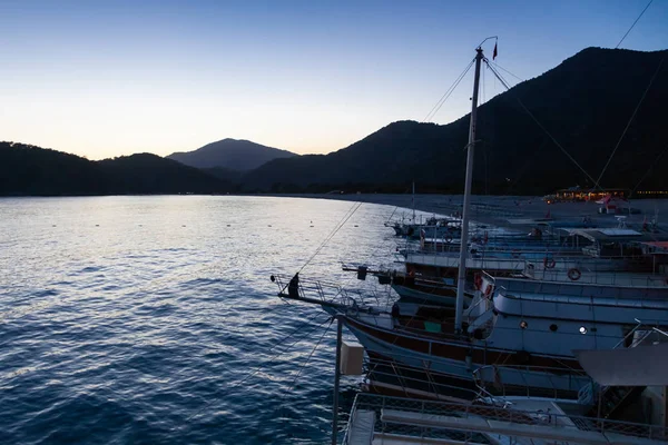 Akdeniz Denizi üzerinde gün batımı