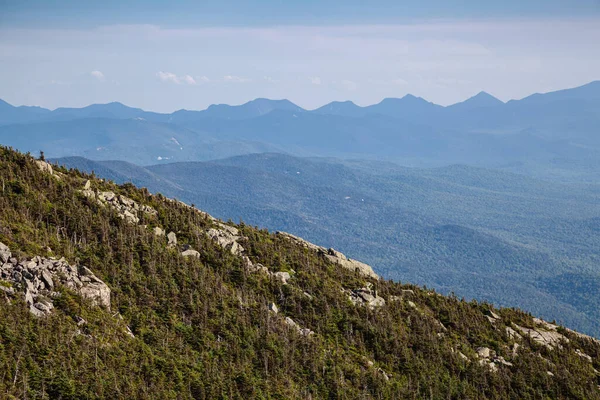 Adirondack Montanhas vista do rosto branco — Fotografia de Stock