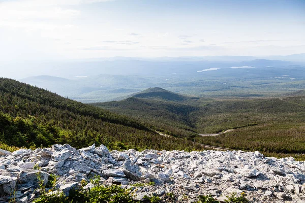 Vista de las montañas Adirondack desde la cara blanca —  Fotos de Stock