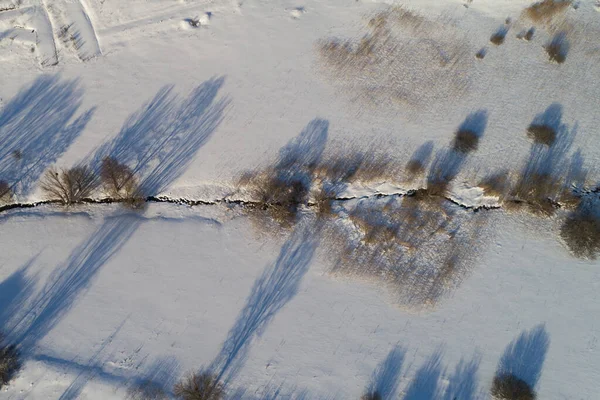 Luftaufnahme Der Russischen Winterlandschaft Mit Langen Schatten Ansicht Von Oben — Stockfoto