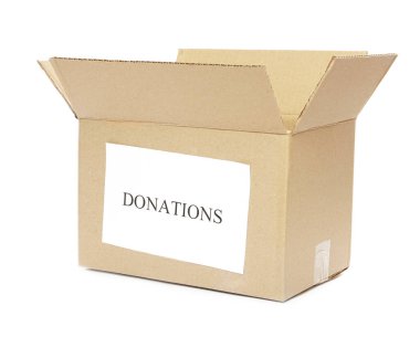 Karton açık kutu beyaz arkaplanda izole