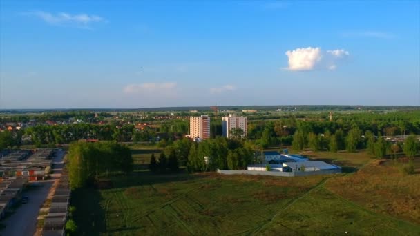 Quadrocopter silah, doğa genel bakış — Stok video