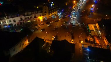 Füniküler gece renkli şehir panoraması
