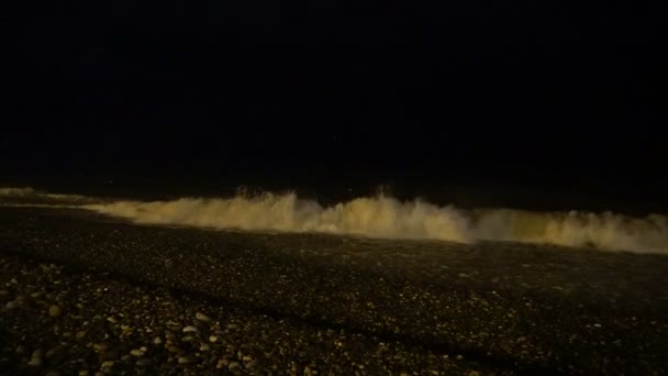 Νύχτας Κύματα Στη Μαύρη Θάλασσα — Αρχείο Βίντεο