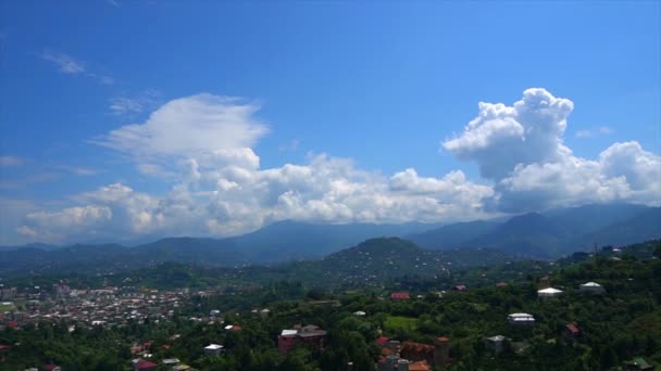 Plano aéreo de Batumi en el centro por la tarde, Georgia. Vídeo 4K — Vídeos de Stock