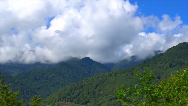 Góry i chmury w Gruzji — Wideo stockowe