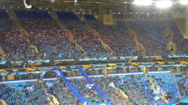 Saint-Petersburg, Rusya-27 Kasım 2018: futbol kulübü taraftarları destek ekibi