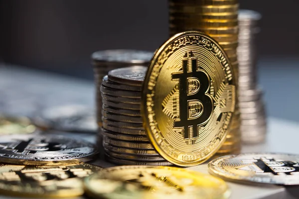 Kripto-para, Bitcoin Internet sanal para. Para birimi Techn