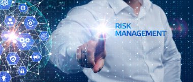 Ticari Yatırım Konsepti Risk Yönetimi ve Değerlendirmesi. İş, Teknoloji, İnternet ve ağ kavramı.