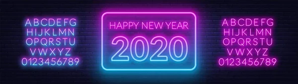 Leuchtreklame Frohes neues Jahr 2020 auf dunklem Hintergrund mit hellen Buchstaben. — Stockvektor