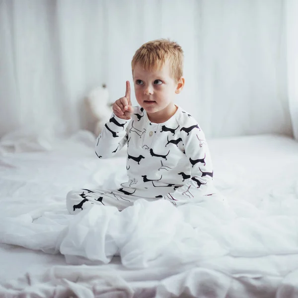 Child Soft Warm Pajama Playing Bed — Stock Photo, Image