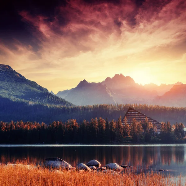 Lever Soleil Sur Lac Dans Parc High Tatras Shtrbske Pleso — Photo