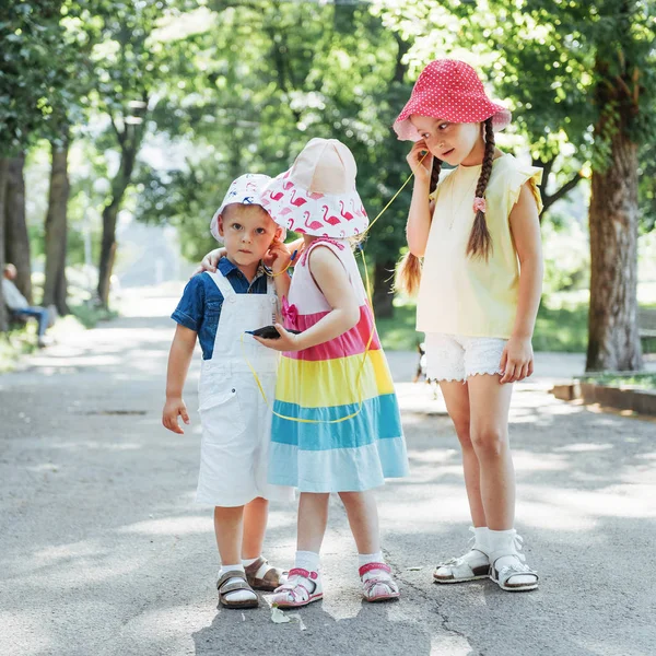 Cute Girl Boy Listening Music Headphones Street — Stock Photo, Image