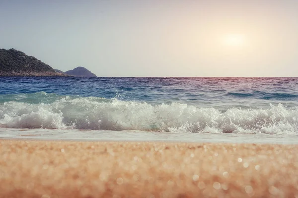 Utsikt Över Sandstranden Stranden Och Surfa Vågor Stranden — Stockfoto