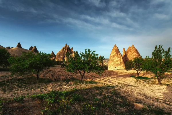 Increíble Puesta Sol Sobre Capadocia Turquía Mundo Belleza Europa — Foto de Stock