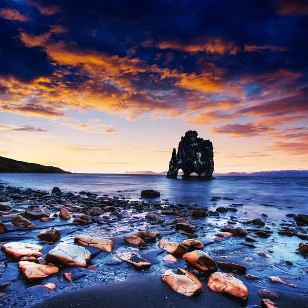 Hvitserkur Spectacular Rock Sea Northern Coast Iceland Legends Say Petrified — Stock Photo, Image