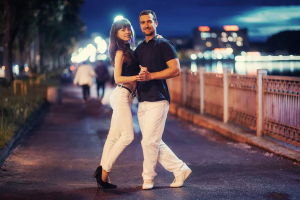 Young Couple Dancing Tango Embankment River Evening — Stock Photo, Image