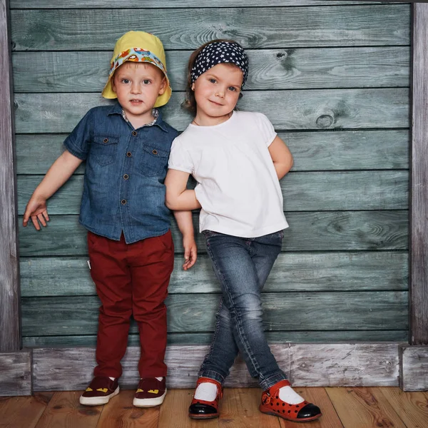 Happy Young Children Siblings Beautiful Exhibition Ukraine Europe — Stock Photo, Image