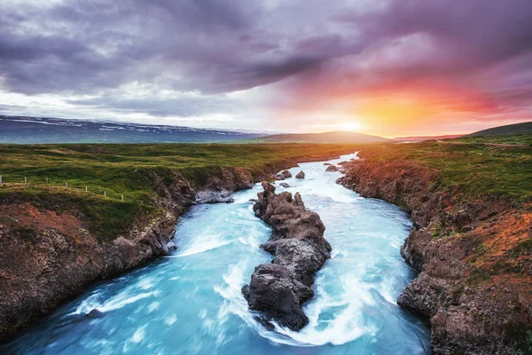 Encostas Suaves Montanhas Cobertas Neve Geleiras Maravilhosa Islândia Primavera Fantásticas — Fotografia de Stock