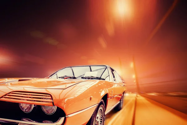Фантастична Асфальтована Дорога Вздовж Узбережжя Дорожнього Освітлення Автомобільний Класичний Стиль — стокове фото