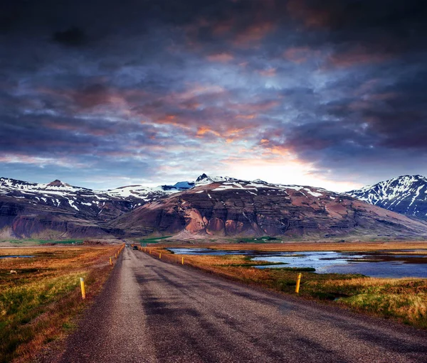 Schilderachtige Zonsondergang Ijsland Fascinerende Schoonheid Van Wereld — Stockfoto