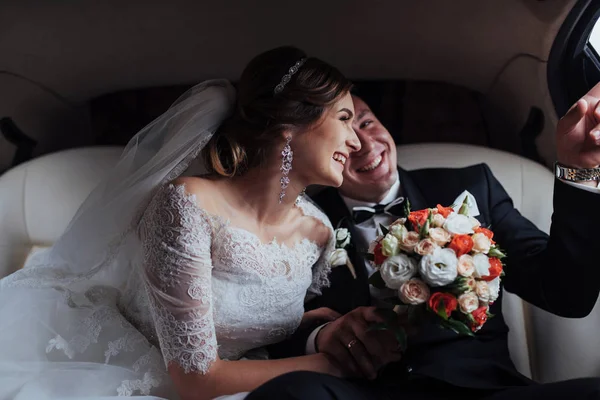 Happy Man Woman Smiling Rejoicing Wedding Day — Stock Photo, Image