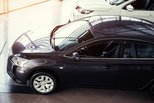 Car Spacious Showroom Large Windows — Stock Photo, Image