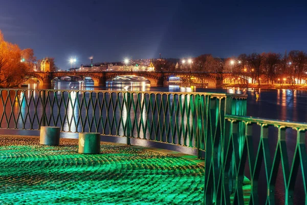 Malerischer Blick Auf Brücken Über Der Moldau Und Auf Das — Stockfoto