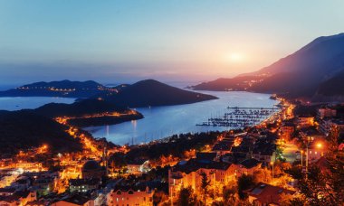 Gemi İskelesi günbatımı '. Güzellik Dünya Türkiye