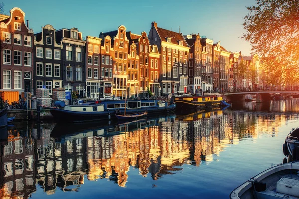 Canal Sunset Amsterdam Capital Most Populous City Netherlands — Stock Photo, Image