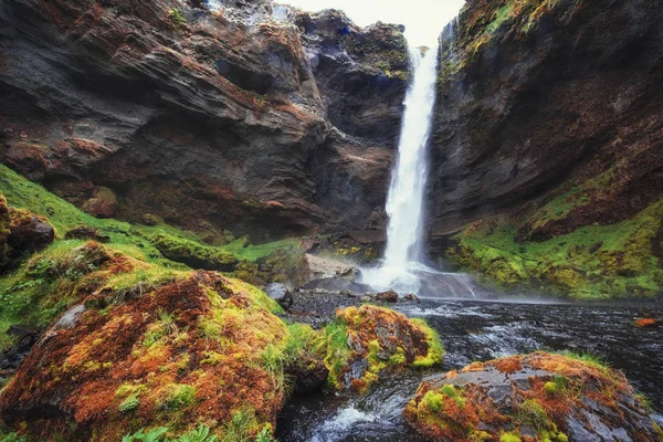 Фантастичний Краєвид Гір Водоспадів Ісландії — стокове фото