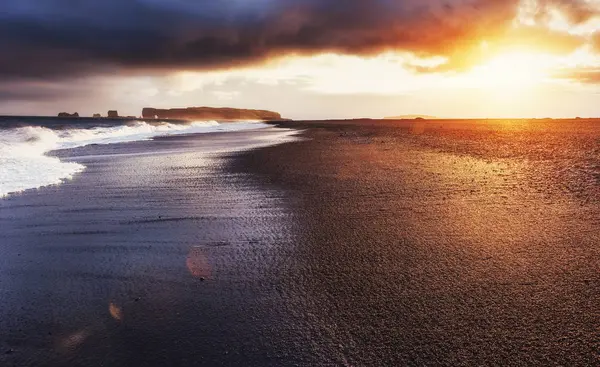 Reynisfjara Black Sand Beach Iceland Reynisfyal Mountains — Stock Photo, Image