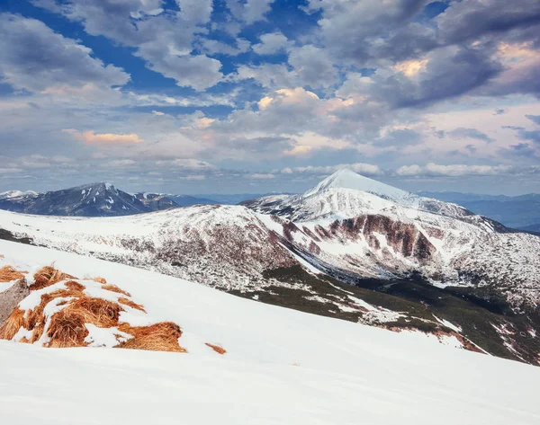 Coucher Soleil Printanier Coloré Sur Les Chaînes Montagnes Parc National — Photo