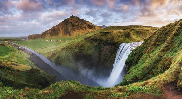 Wielkiego Wodospadu Skogafoss Południe Islandii Pobliżu Miasta Skogar — Zdjęcie stockowe