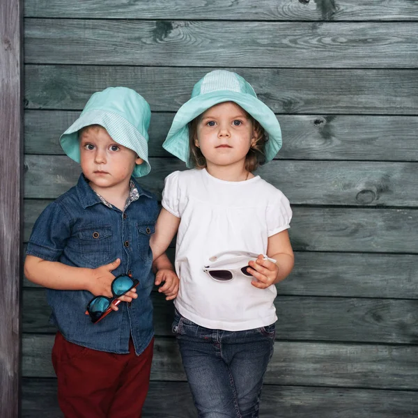 Happy Young Children Siblings Beautiful Exhibition Ukraine Europe — Stock Photo, Image