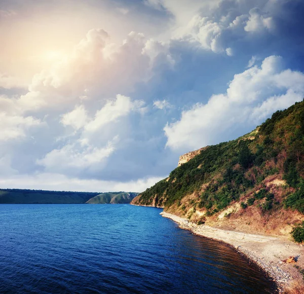 Alp Dağlarında Dağ Gölü Talya — Stok fotoğraf