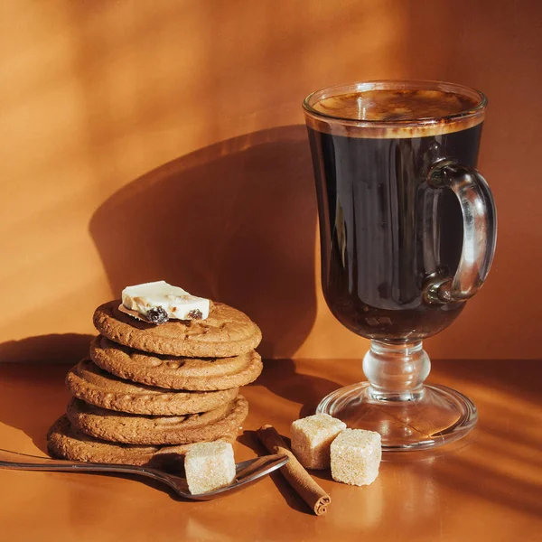 Glass Cup Hot Coffee Cookies Chocolate — Stock Photo, Image