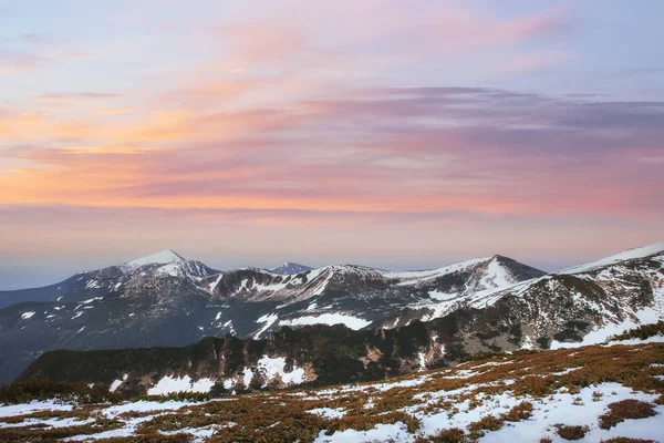 Coucher Soleil Printanier Coloré Sur Les Chaînes Montagnes Parc National — Photo