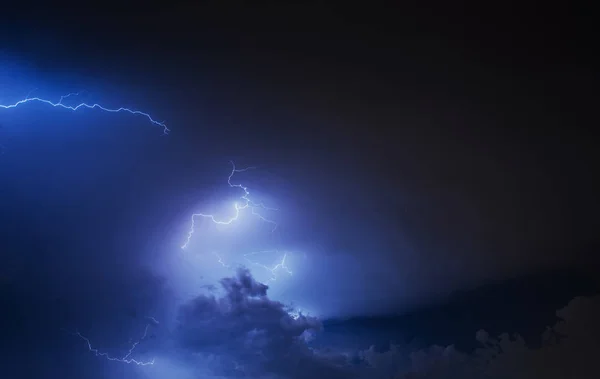 Lightning Strike Cloudy Dark Sky Fantastic Summer Night Scene — Stock Photo, Image