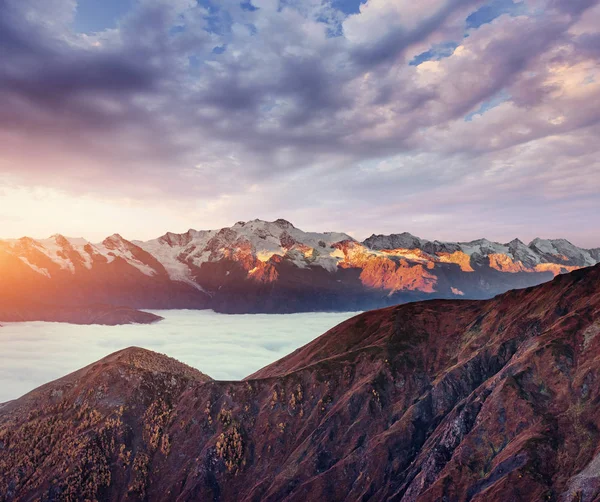 Dikke Mist Bergpas Goulet Georgia Svaneti Europa Caucasus Mountains — Stockfoto