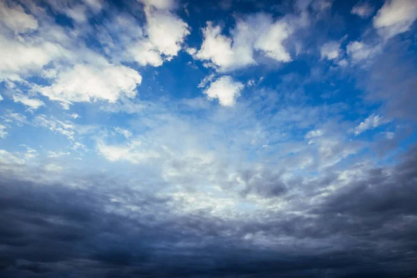 Cielo Colorido Con Fondo Sol Las Montañas Atardecer Amanecer — Foto de Stock