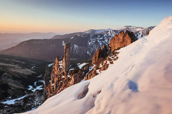 Paysage Printanier Coloré Chaînes Montagnes Dans Parc National Des Carpates — Photo