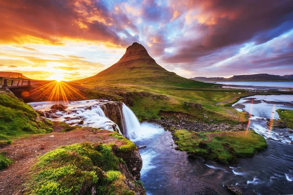 Festői Naplemente Tájak Vízesések Felett Kirkjufell Hegy Izland — Stock Fotó