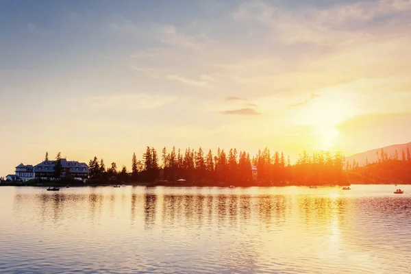 Схід Сонця Над Озером Парку Високі Татри Shtrbske Плесо Словаччина — стокове фото