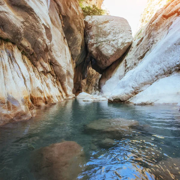 Schilderachtig Uitzicht Canyon Vence Turkije Prachtige Berg Glaciale Water Antalya — Stockfoto