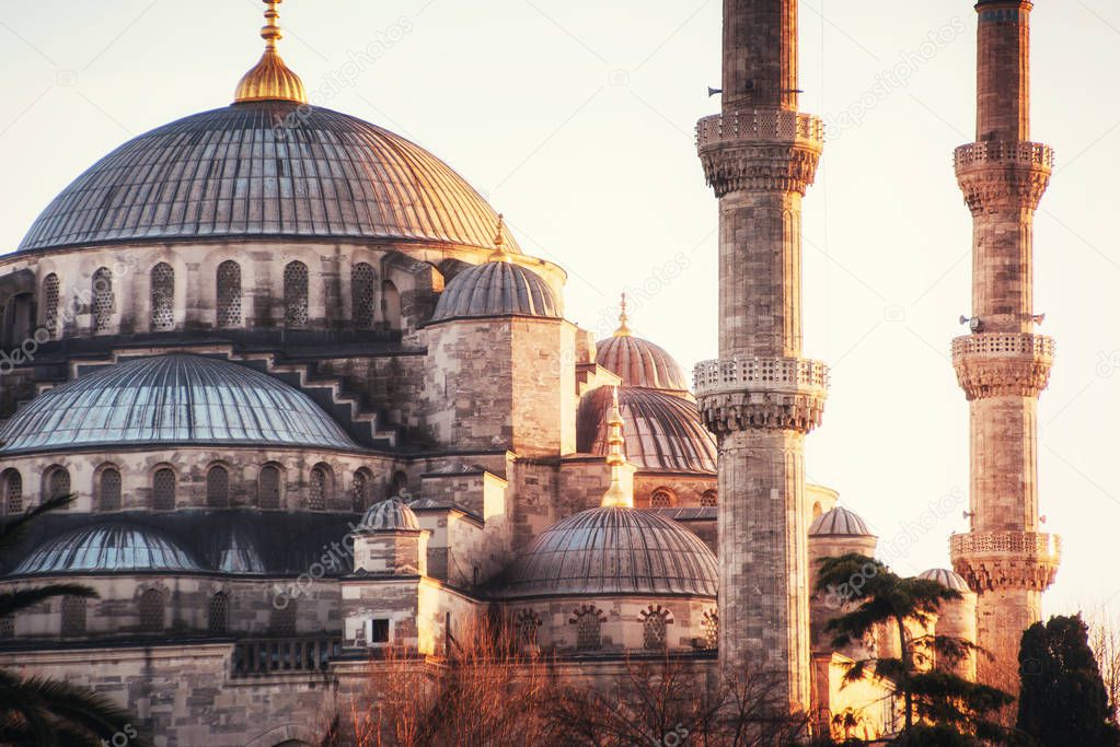 Illuminated Sultan Ahmed Mosque before sunrise, Istanbul, Turkey
