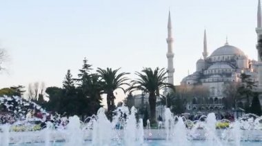 Sultan Ahmed Camii Sultanahmet Camii, Istanbul, Türkiye aydınlatılmış