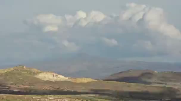 Timelapse - Wide shot on rose valley in Cappadocia, Goreme, Turkey - full of unusual limestone rock formations. Fast motion landscape video of popular travel destination — Stock Video