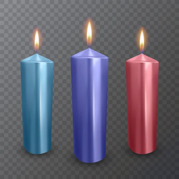 Candele realistiche di colori blu, viola e rosso, candele ardenti su sfondo scuro, paraffina o cera su sfondo trasparente. Illustrazione vettoriale — Vettoriale Stock