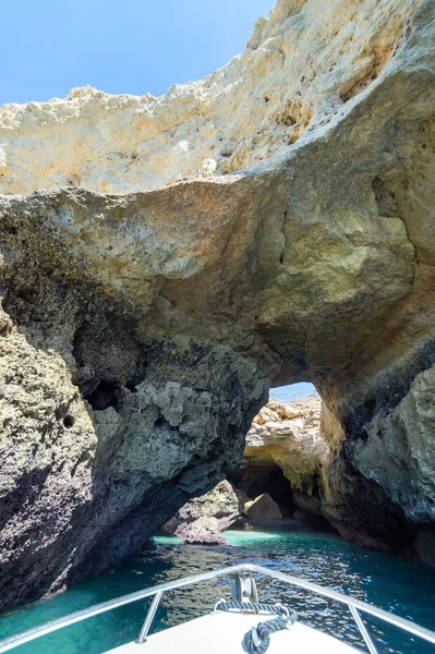 Zobacz Jaskinia Grota Turkusowe Laguny Wapienne Skały Mogą Być Odwiedzane — Zdjęcie stockowe